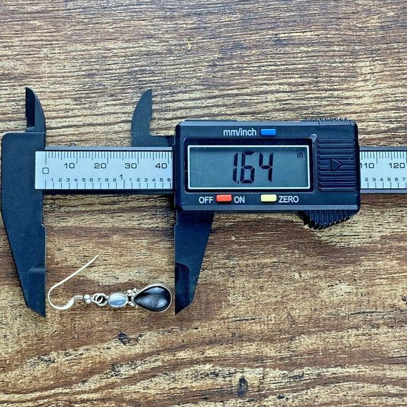 Vintage Sterling Silver Moonstone Cat Eye Earrings - Picture 9 of 9